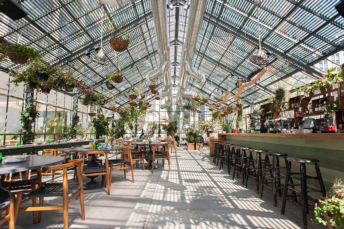 We look at a building as more than concrete slabs, steel beams, and mechanical systems — we’re building your vision.